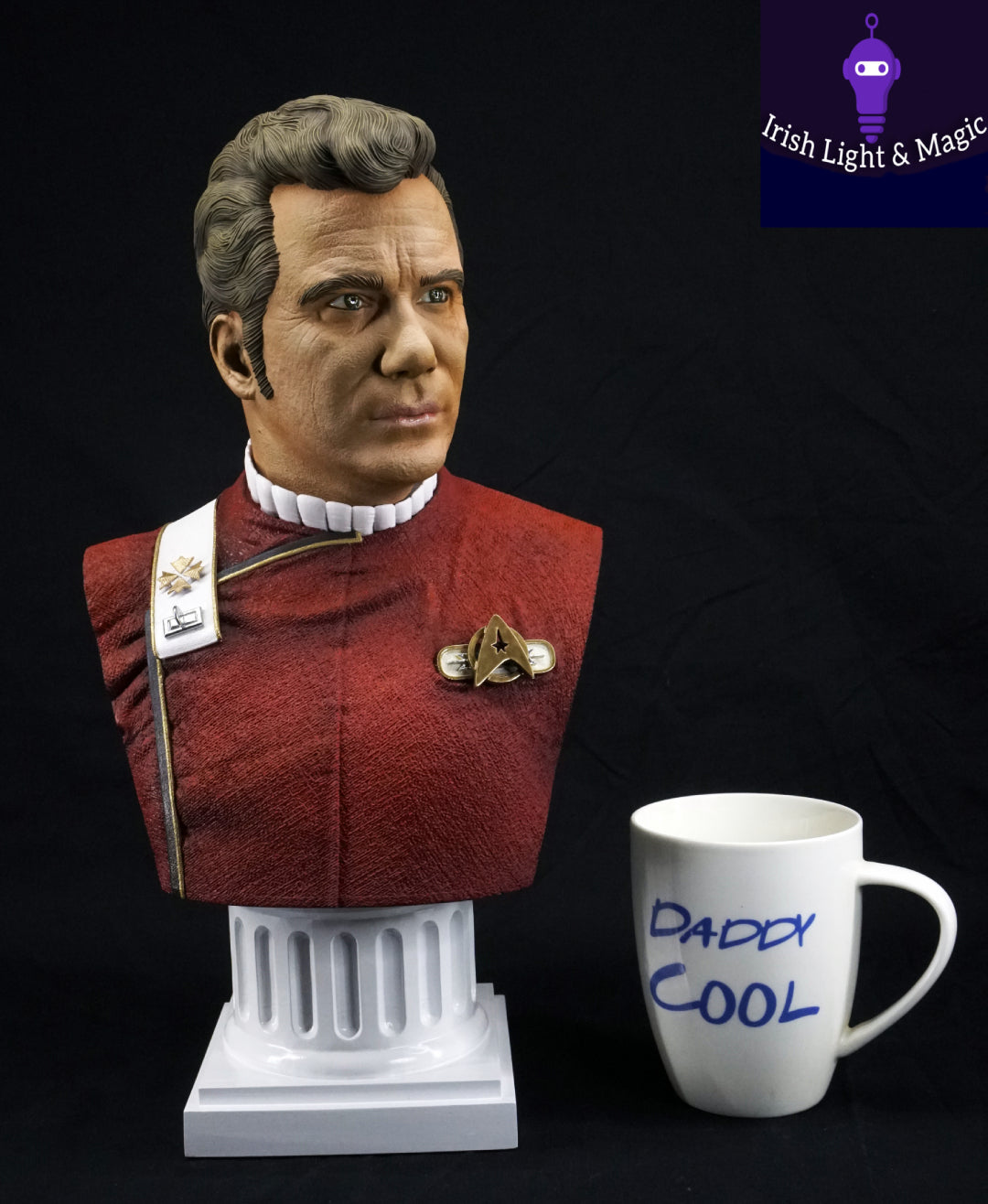 James T Kirk Statue Star Trek 1/2 Scale