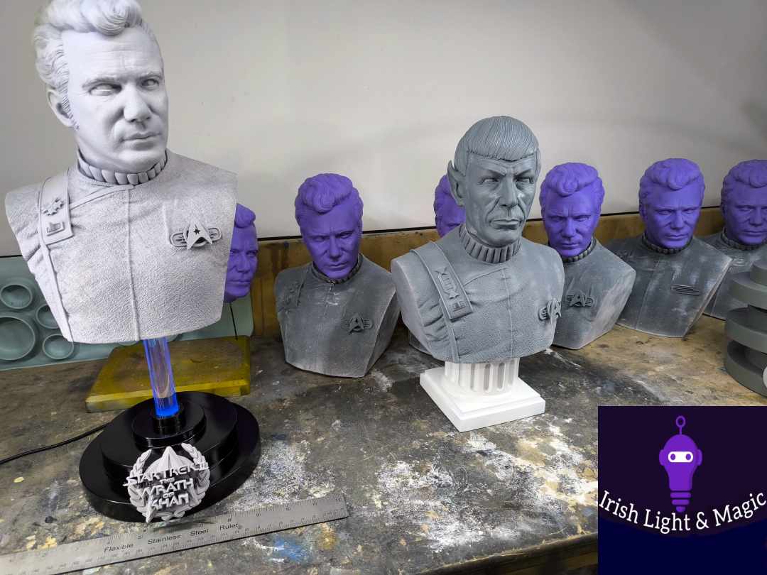 James T Kirk Statue Star Trek 1/2 Scale