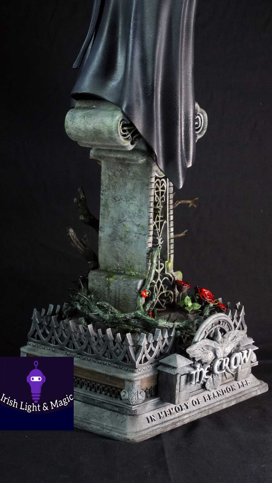The Crow Eric Draven Statue