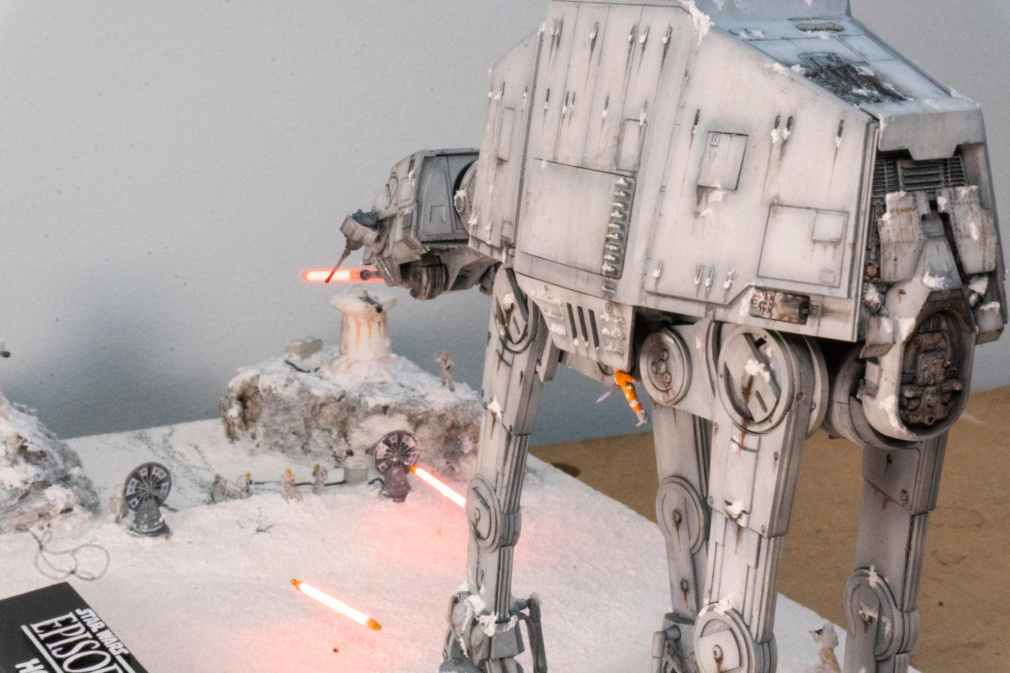 Star Wars AT-AT Battle of Hoth Diorama Custom built with Case