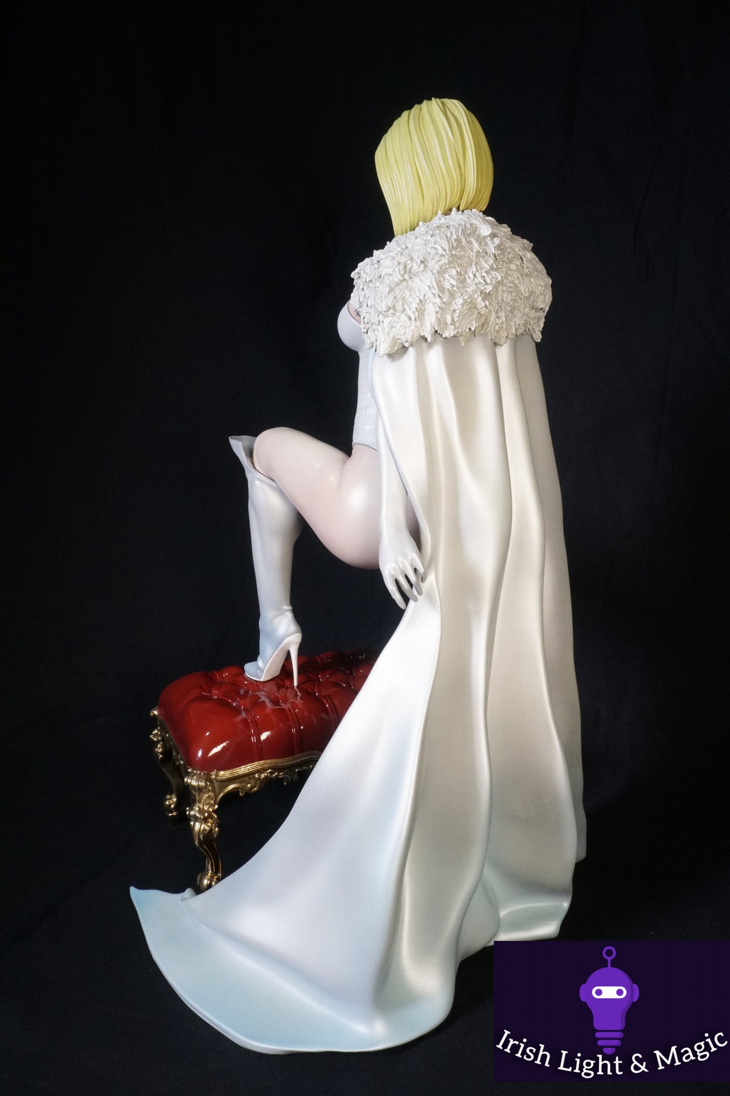 X-Men Emma Frost 1/4 scale