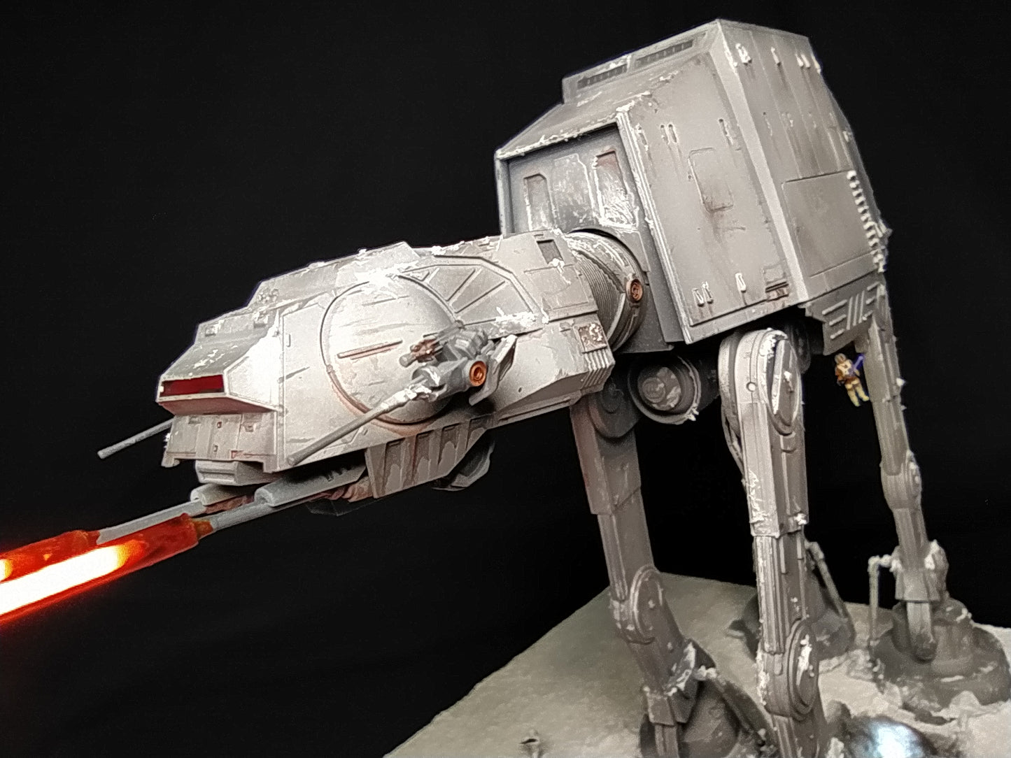 Star Wars AT-AT Battle of Hoth Diorama Custom built with Case