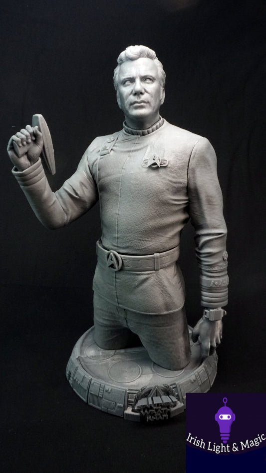 ADMIRAL JAMES T. KIRK FORTH SCALE FIGURE